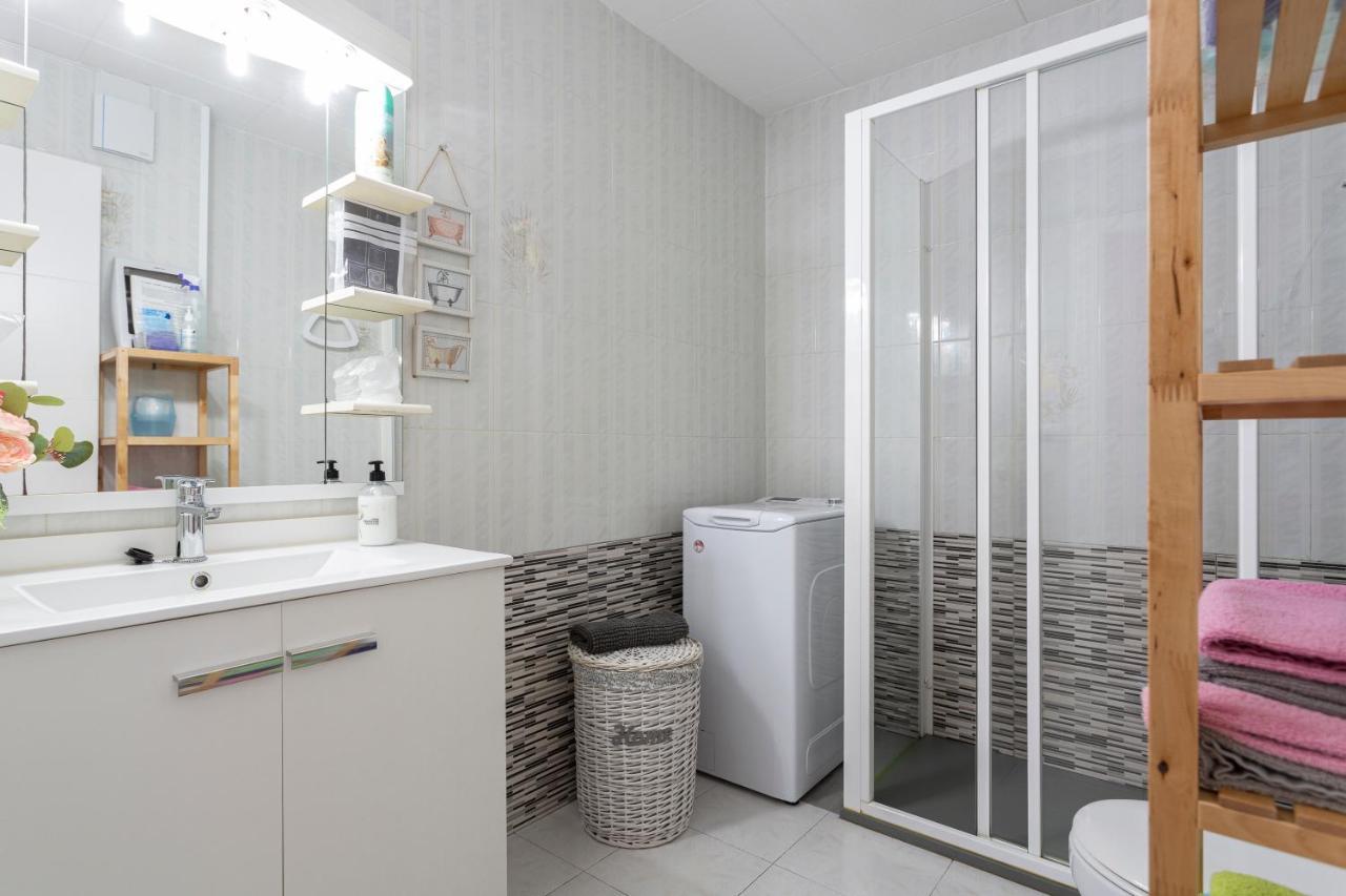 Apt 200 Meters From The Beach Id Blanes Eksteriør bilde